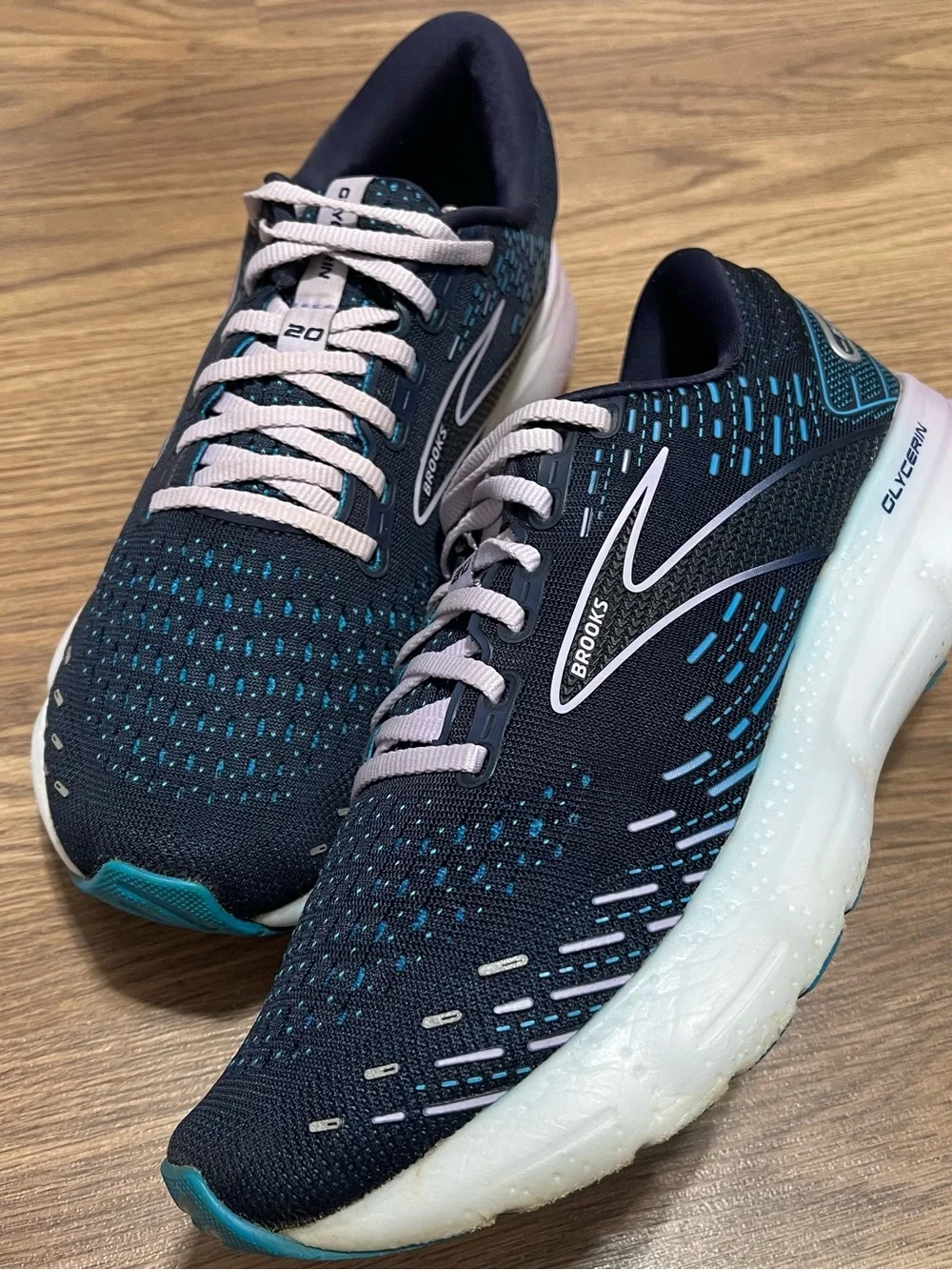 Brooks Womens Glycerin 20 Ocean/Lilac Running Athletic Sneakers 8.5 1203691B499